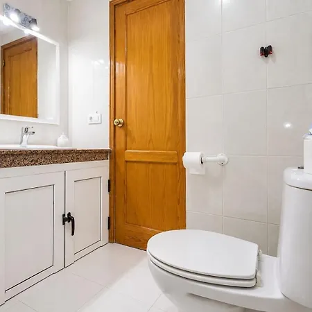 Guestready - Cosy Retreat With Balcony Near *